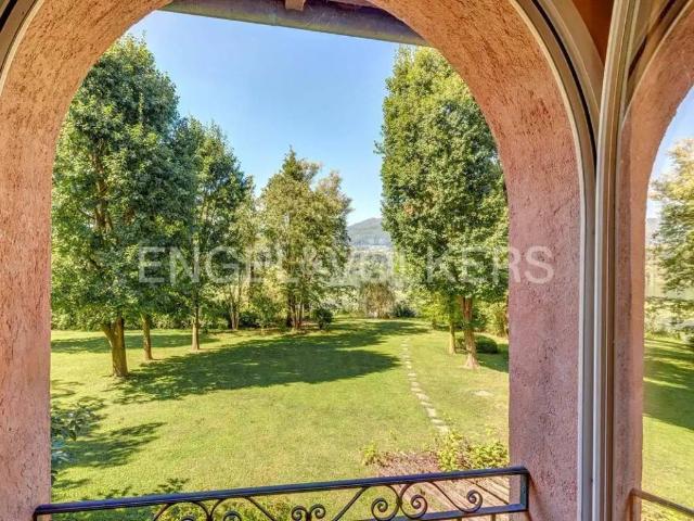 Villa Indipendente in vendita a Alserio, Lombardia