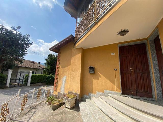 Villa Indipendente in vendita a Alta Val Tidone, Pecorara