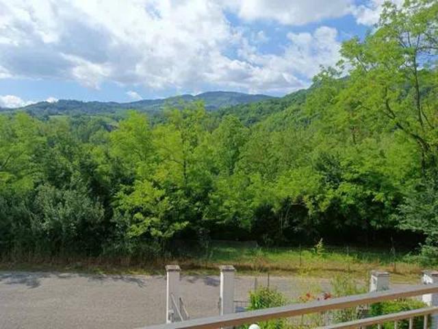 Villa Indipendente in vendita a Alta Val Tidone, Nibbiano