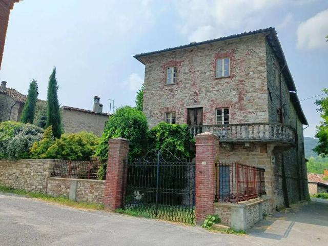 Villa Indipendente in vendita a Alta Val Tidone, Genepreto