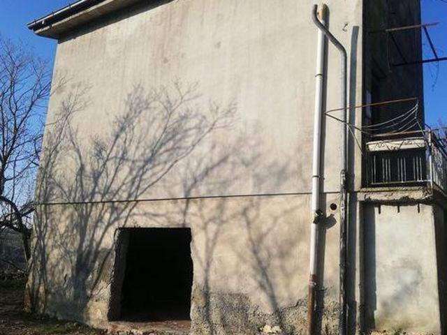 Villa Indipendente in vendita a Alta Val Tidone, Trevozzo