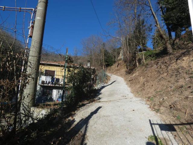 Villa Indipendente in vendita a Altare, Liguria