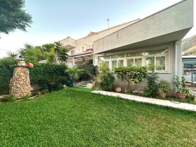 Villa Indipendente in vendita a San Michele, Altavilla Milicia