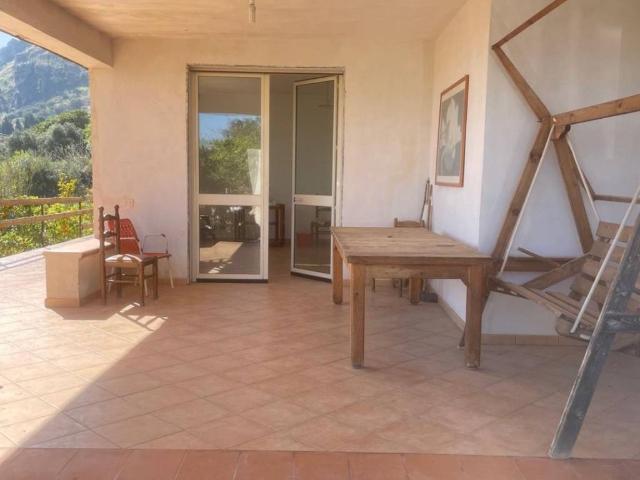 Villa Indipendente in vendita a Piano Madonna, Altavilla Milicia