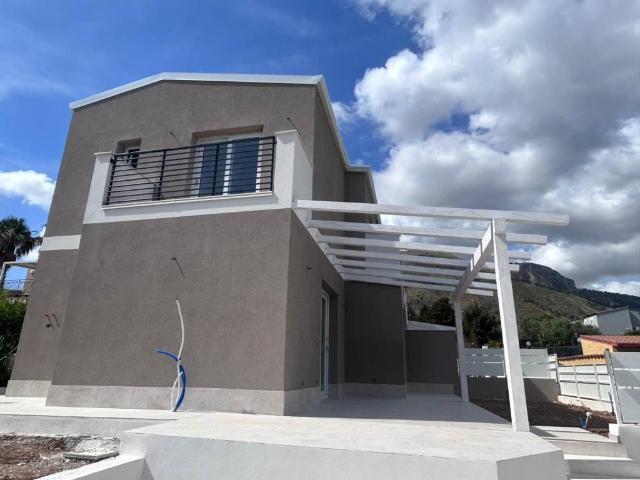 Villa Indipendente in vendita a Piano Madonna, Altavilla Milicia