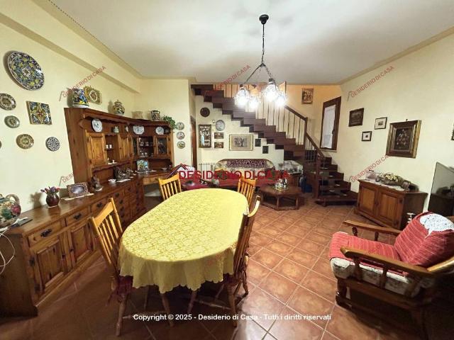 Villa Indipendente in vendita a Altavilla Milicia, Sicilia
