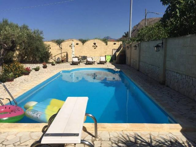 Villa Indipendente in vendita a Altavilla Milicia, Sicilia