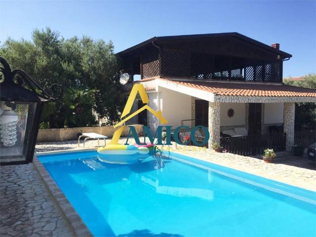 Villa Indipendente in vendita a Altavilla Milicia, Sicilia