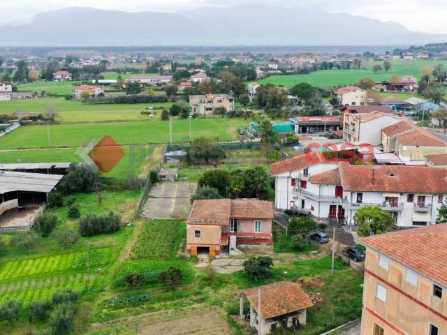 Villa Indipendente in vendita a Altavilla Silentina, Campania