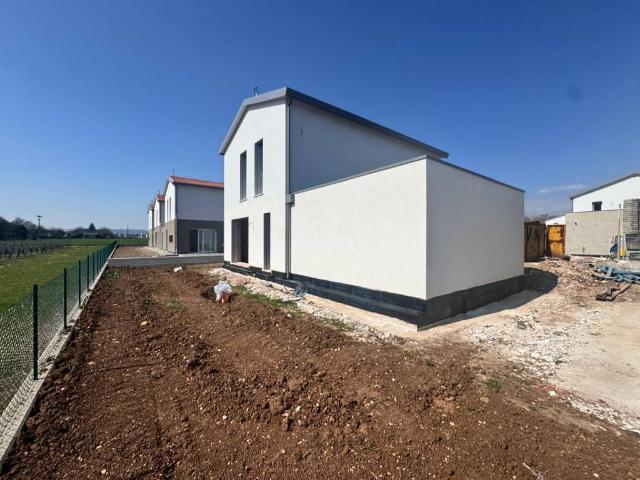 Villa Indipendente in vendita a Altavilla Vicentina, Veneto