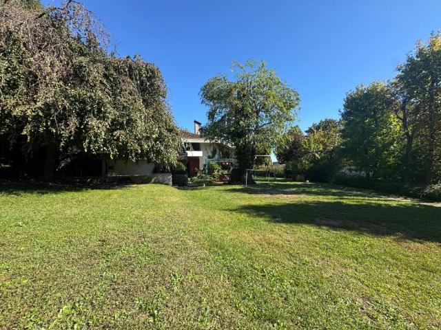 Villa Indipendente in vendita a Altavilla Vicentina, Veneto