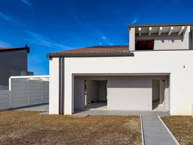 Villa Indipendente in vendita a Fonte, Altivole
