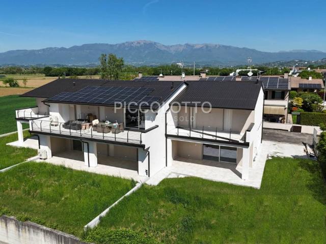 Villa Indipendente in vendita a Fonte, Altivole