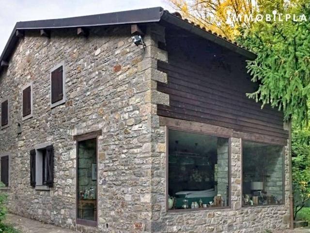 Villa Indipendente in vendita a Unione dell'Alto Reno, Granaglione