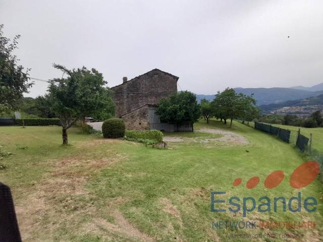 Villa Indipendente in vendita a Unione dell'Alto Reno, Granaglione
