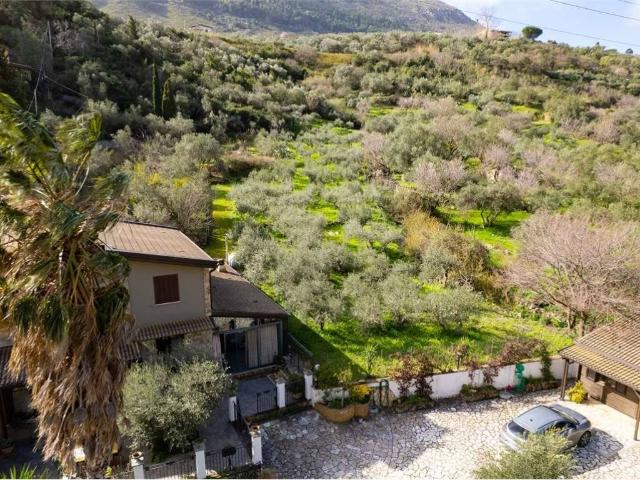 Villa Indipendente in vendita a Blandino, Altofonte