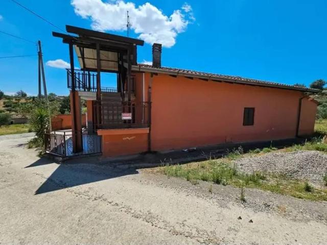 Villa Indipendente in vendita a Calabria, Cosenza
