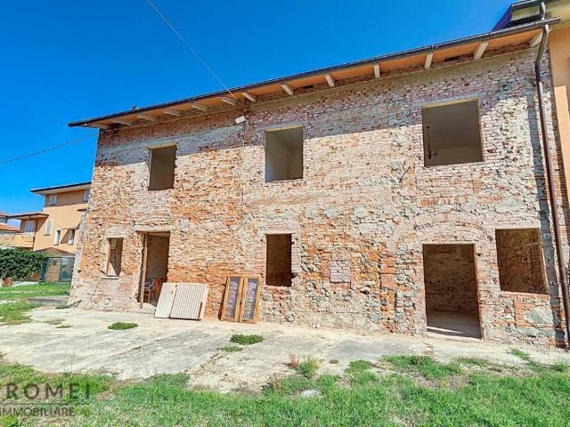 Villa Indipendente in vendita a Altopascio, Toscana