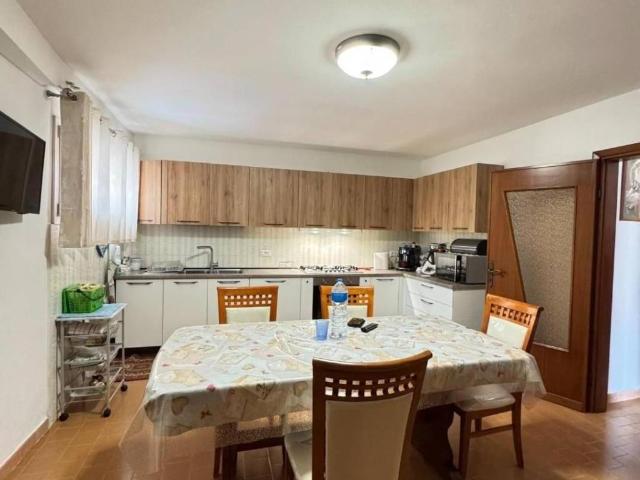 Villa Indipendente in vendita a Altopascio, Lucca