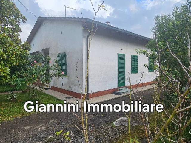 Villa Indipendente in vendita a Altopascio, Toscana