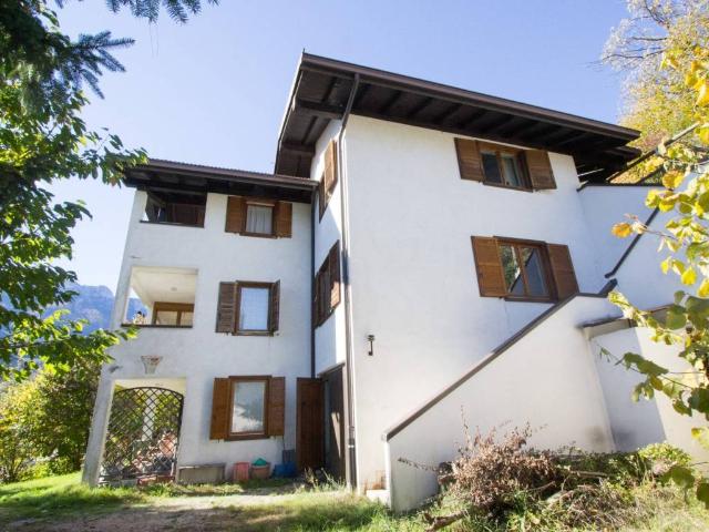 Villa Indipendente in vendita a Comunità Alta Valsugana e Bersntol, Centa San Nicolò