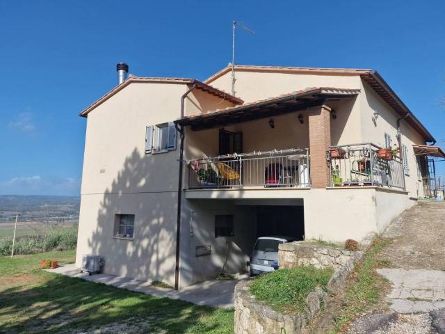 Villa Indipendente in vendita a Alviano, Umbria