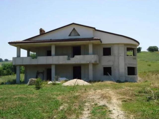 Villa Indipendente in vendita a Alvignano, Campania
