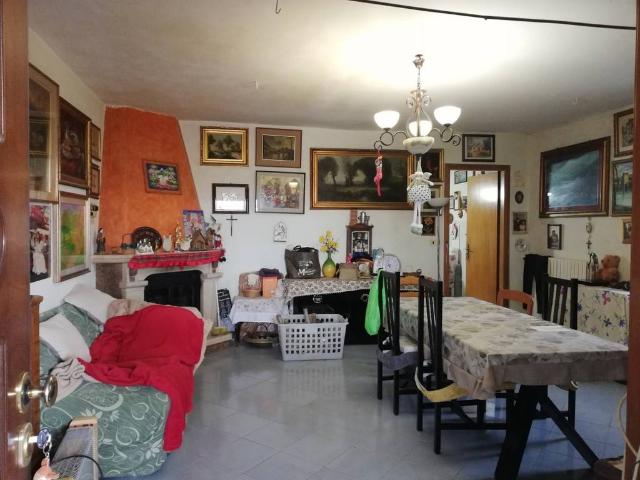 Villa Indipendente in vendita a Alvignano, Campania