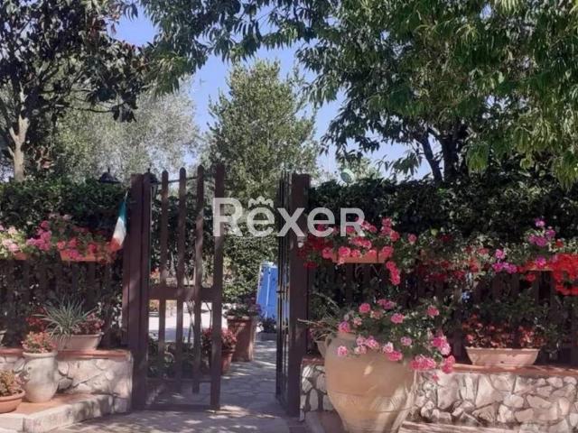 Villa Schiera in vendita a Alvignano, Campania