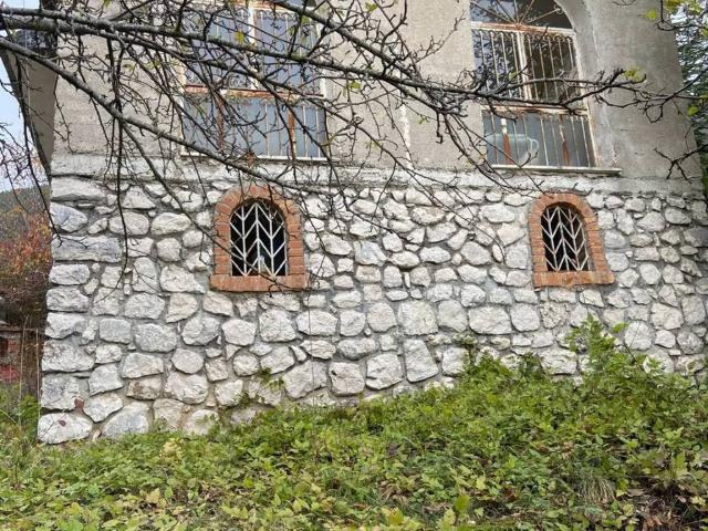 Villa Indipendente in vendita a Alvito, Lazio