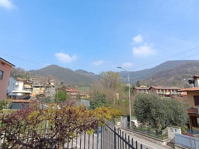 Villa Indipendente in vendita a Alzano Sopra, Alzano Lombardo