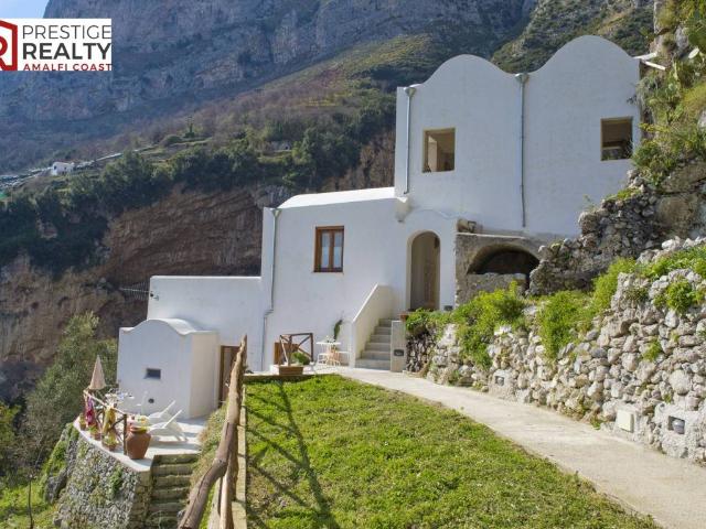 Villa Indipendente in vendita a Amalfi, Campania