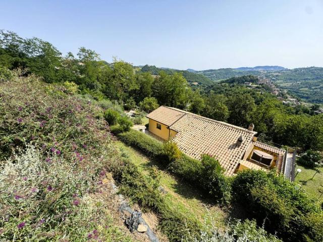 Villa Indipendente in vendita a Marche, Fermo