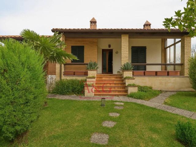Villa Indipendente in vendita a Marche, Fermo