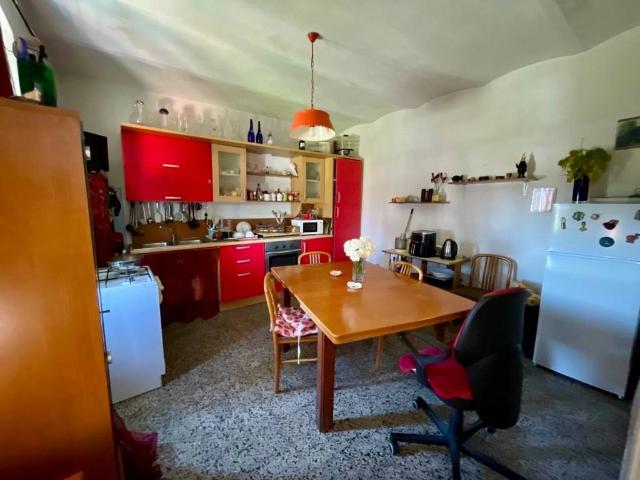 Villa Indipendente in vendita a Cafaggio, Ameglia