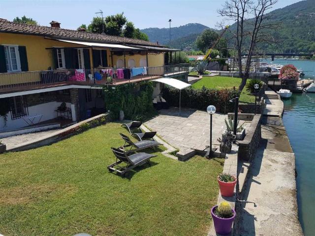 Villa Indipendente in vendita a Ameglia, Liguria