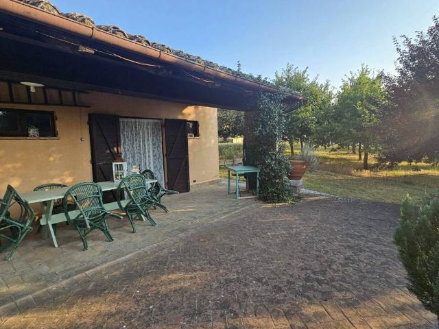 Villa Indipendente in vendita a Archileggi, Amelia