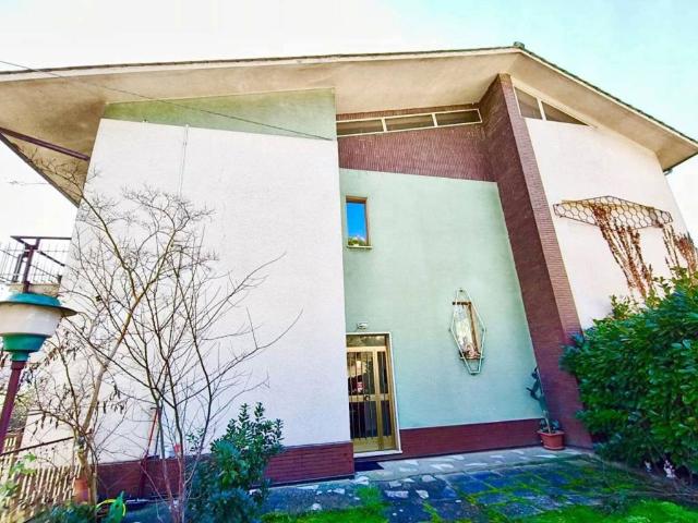 Villa Indipendente in vendita a Archileggi, Amelia