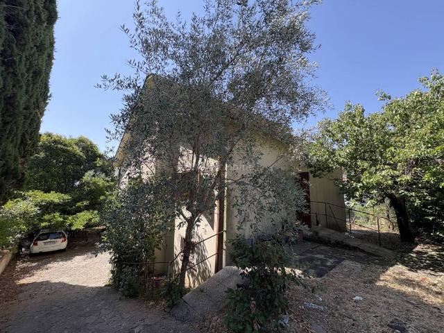 Villa Indipendente in vendita a Amelia, Umbria