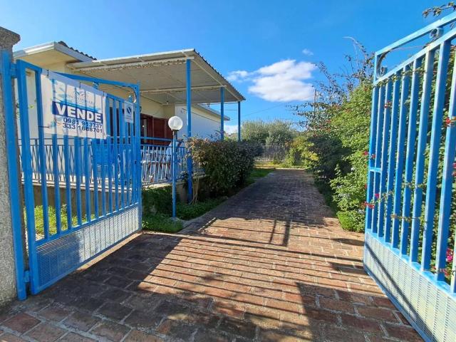 Villa Indipendente in vendita a Calabria, Cosenza