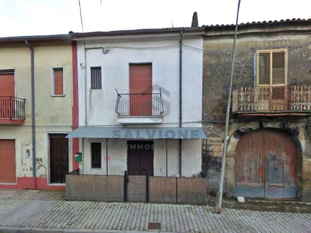 Villa Indipendente in vendita a Amorosi, Campania