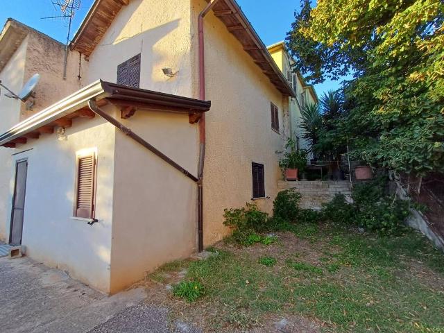 Villa Indipendente in vendita a Anagni, Lazio