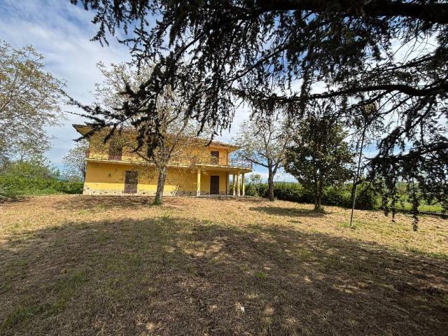 Villa Indipendente in vendita a Anagni, Lazio