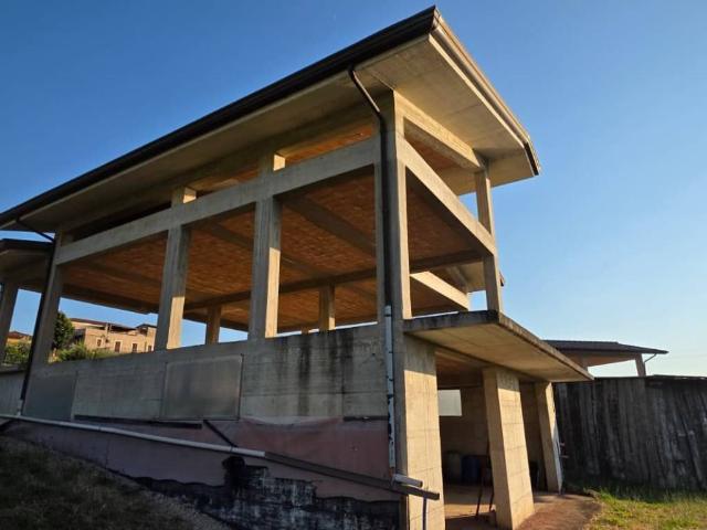 Villa Indipendente in vendita a Anagni, Lazio