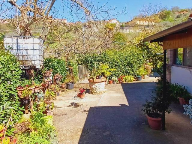 Villa Indipendente in vendita a Anagni, Lazio