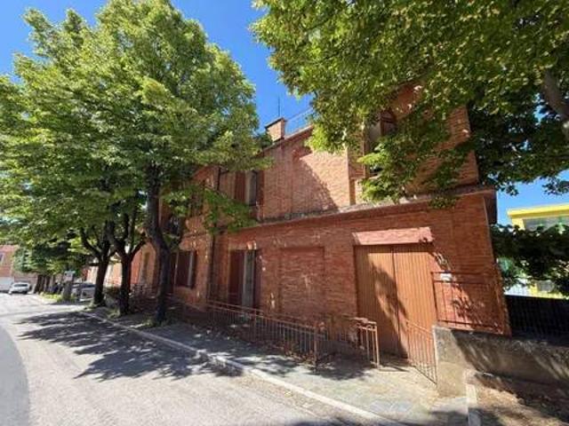 Villa Indipendente in vendita a Unione dei Comuni della Val Vibrata, Ancarano