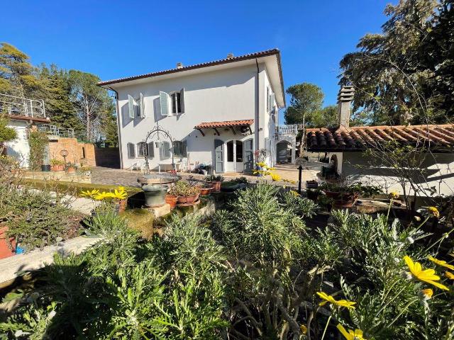 Villa Indipendente in vendita a Marche, Ancona