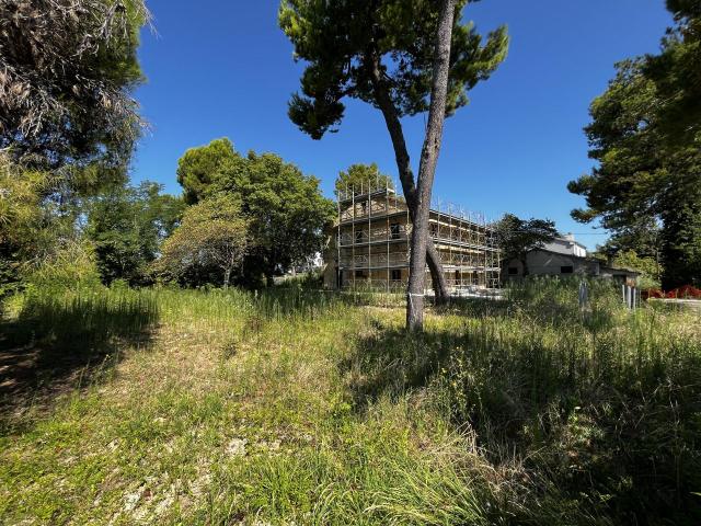 Villa Indipendente in vendita a Ancona