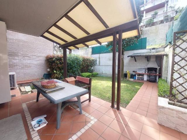 Villa Indipendente in vendita a Pinocchio, Ancona