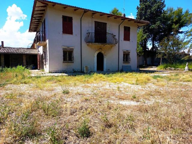 Villa Indipendente in vendita a Marche, Ancona